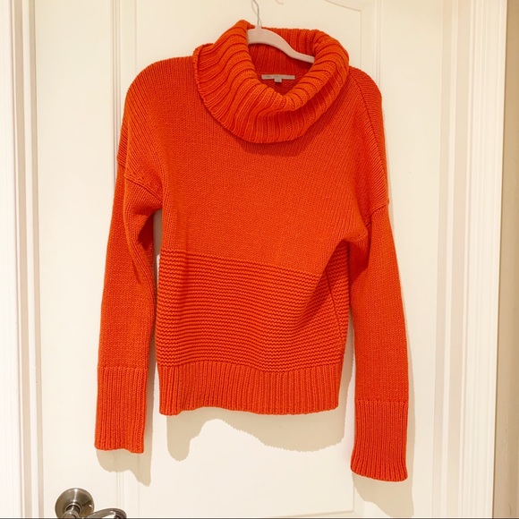 GAP Sweaters - Gap Turtle/ Cowl Neck Sweater
